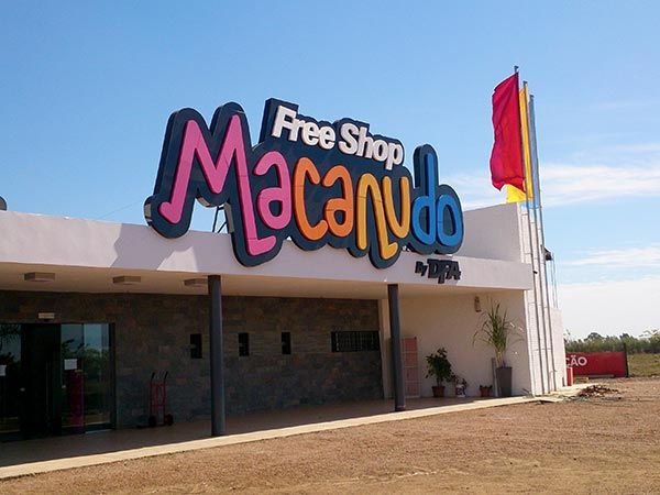Macanudo Free Shop